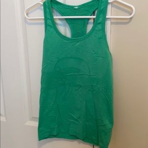 Lululemon vibrant green tank top